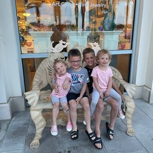 Meet your Posher, Arlene